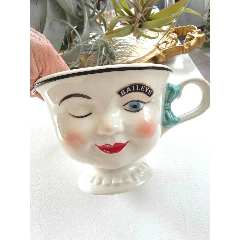 VTG Baileys Irish Cream Winking Face Cups Set of 2 